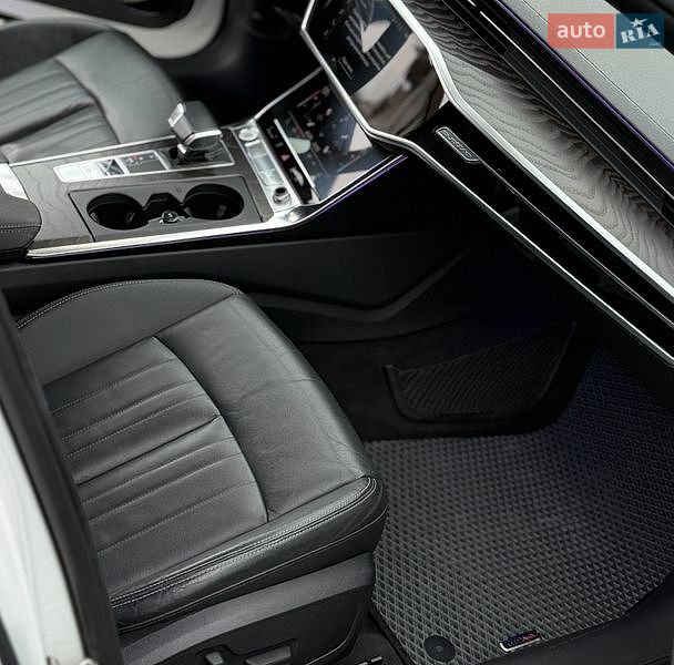 Седан Audi A6 2019 в Киеве