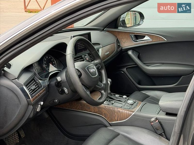 Седан Audi A6 2012 в Киеве