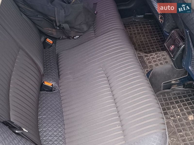 Седан Audi A6 1995 в Чернигове