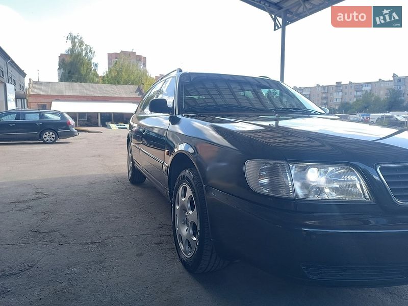 Универсал Audi A6 1996 в Ровно