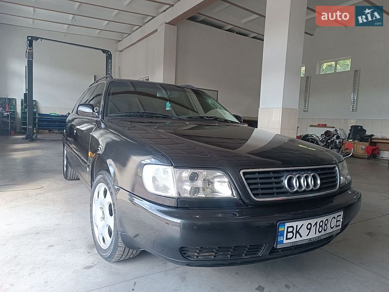 Универсал Audi A6 1996 в Ровно