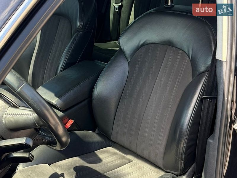Седан Audi A6 2012 в Харкові