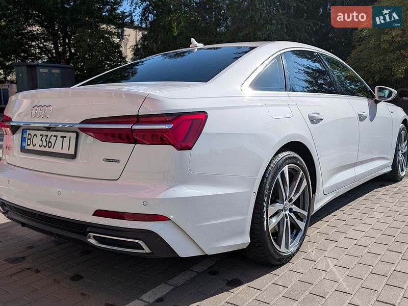 Седан Audi A6 2020 в Львові