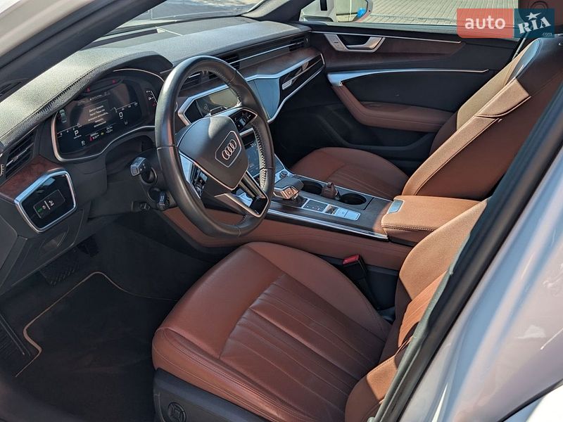 Седан Audi A6 2020 в Львові