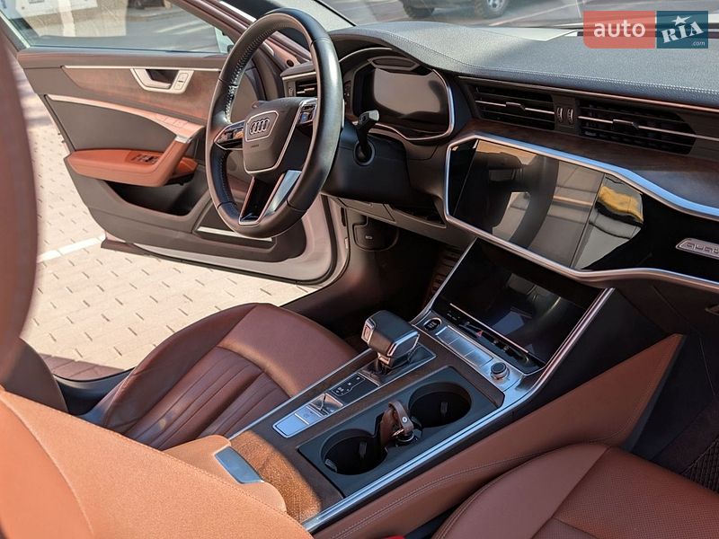 Седан Audi A6 2020 в Львові