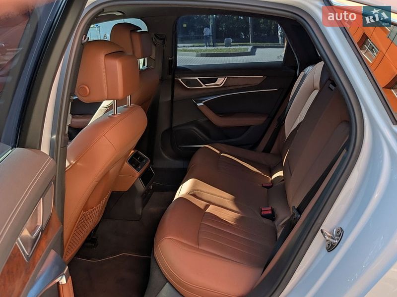 Седан Audi A6 2020 в Львові