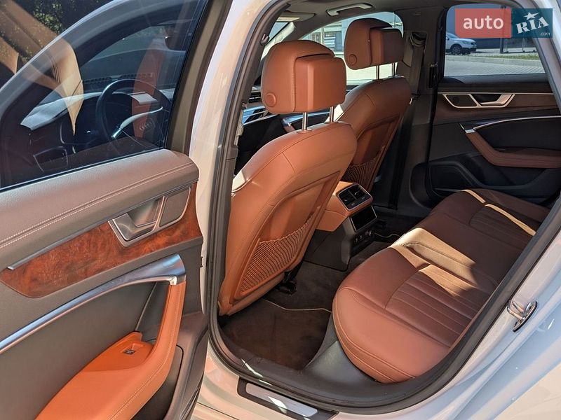 Седан Audi A6 2020 в Львові