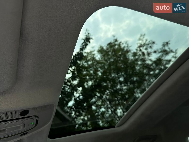 Седан Audi A6 2022 в Львові