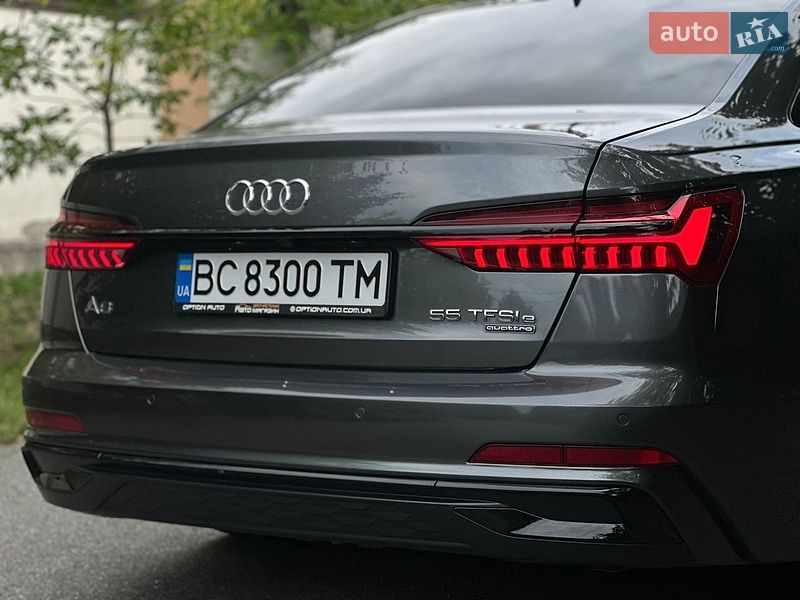 Седан Audi A6 2022 в Львові