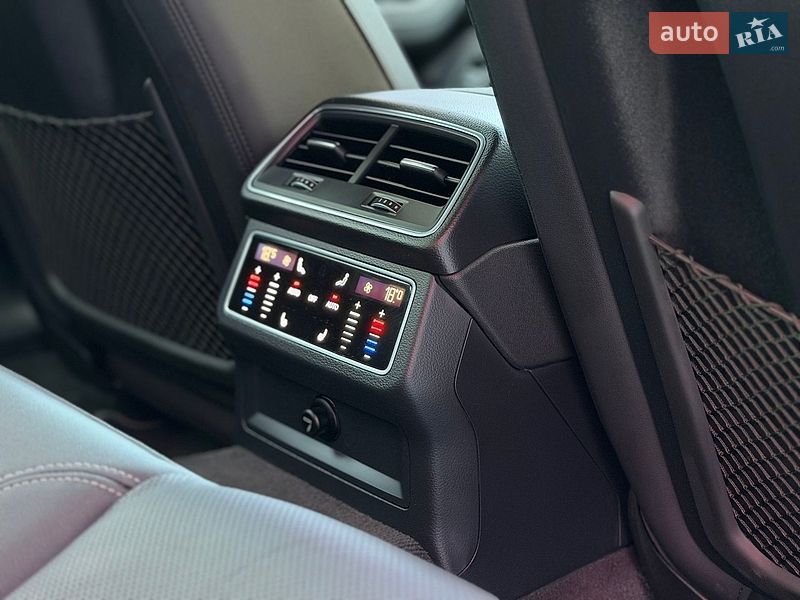 Седан Audi A6 2020 в Львові