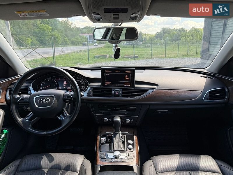 Седан Audi A6 2015 в Хмельницком
