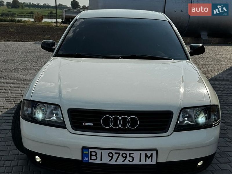 Седан Audi A6 1999 в Глобиному