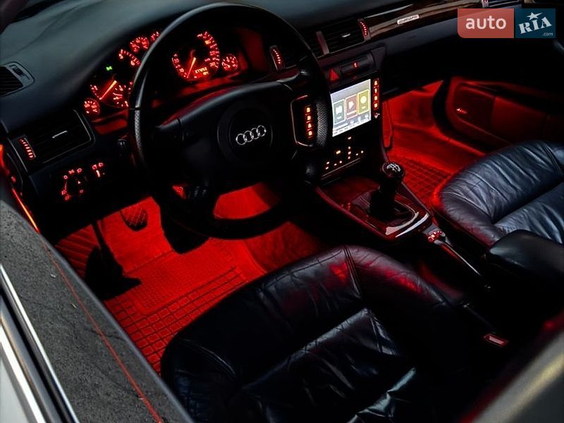 Седан Audi A6 1999 в Глобиному