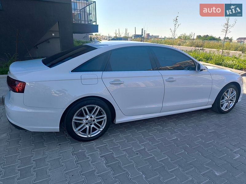 Седан Audi A6 2015 в Тернополі
