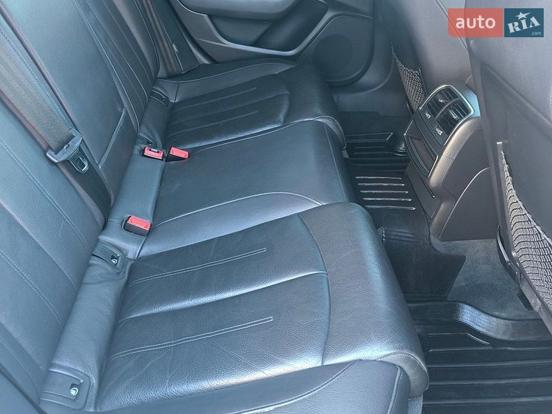 Седан Audi A6 2015 в Тернополі