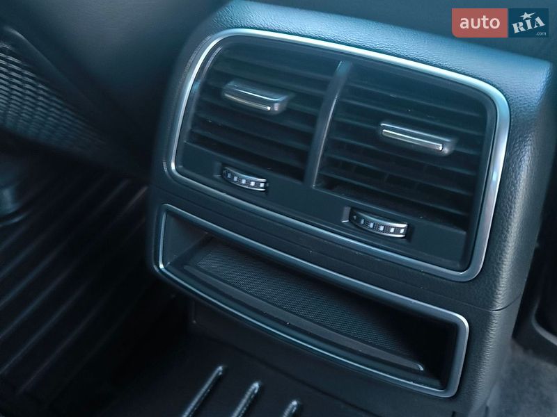 Седан Audi A6 2015 в Тернополі