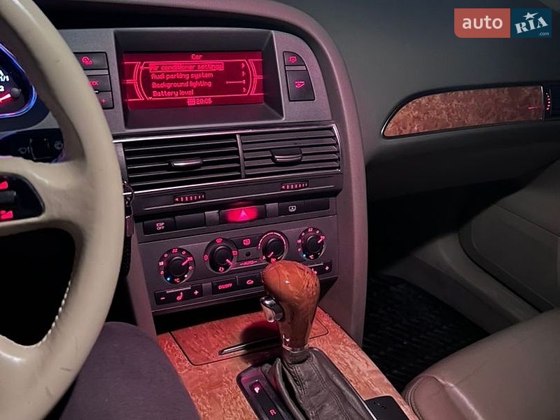 Седан Audi A6 2005 в Измаиле
