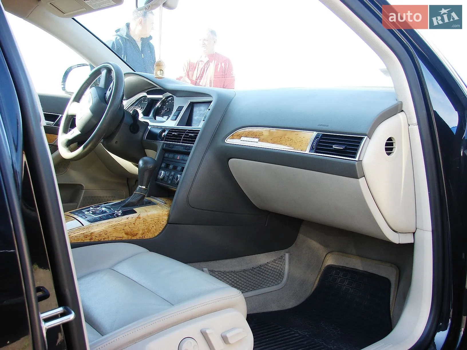 2010 Audi A6 - мініатюра 26