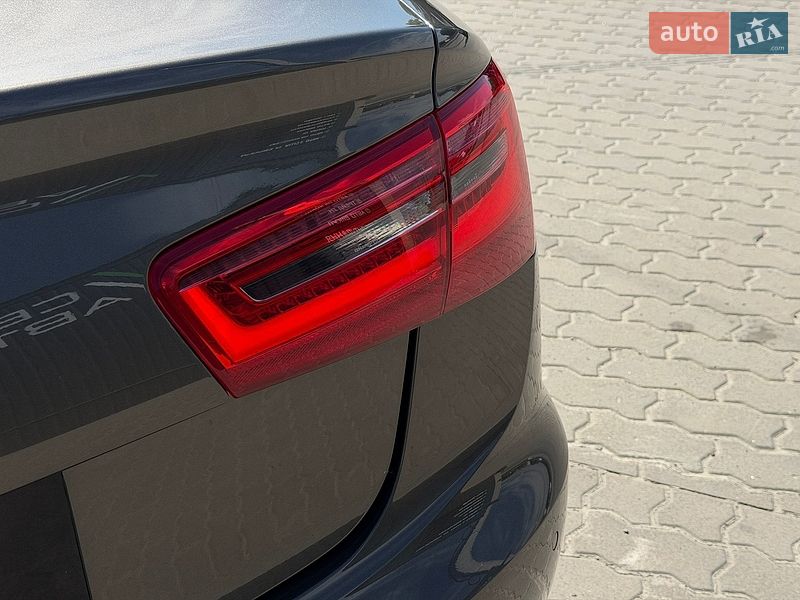 Седан Audi A6 2012 в Львові