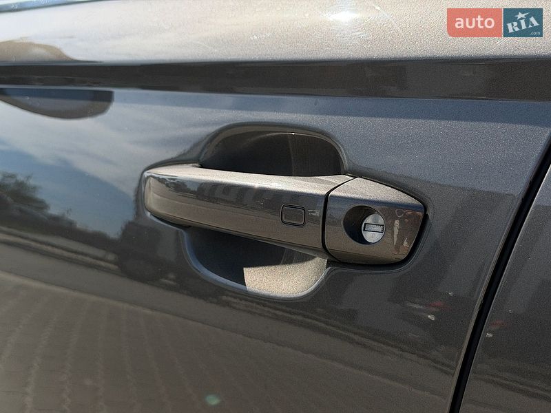 Седан Audi A6 2012 в Львові
