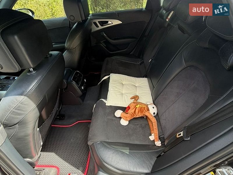 Універсал Audi A6 2012 в Новоселиці