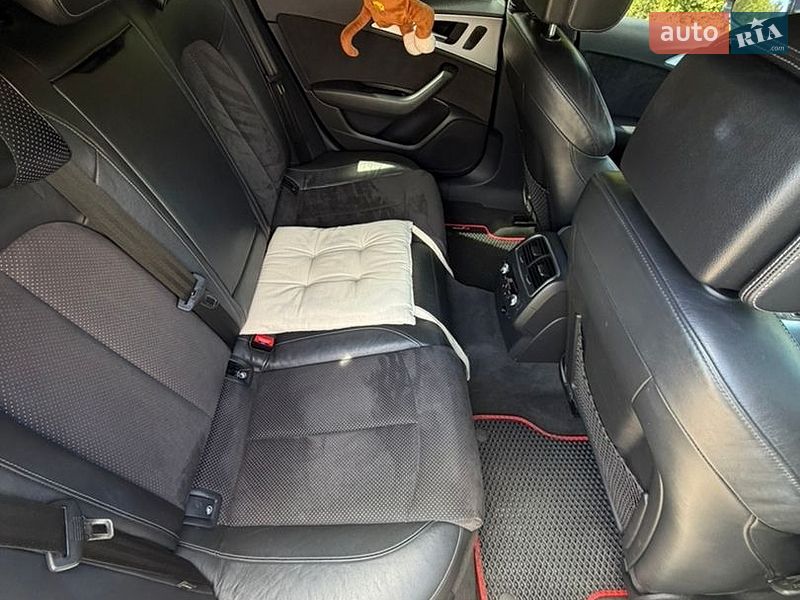 Універсал Audi A6 2012 в Новоселиці
