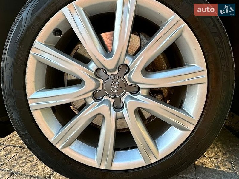 Седан Audi A6 2013 в Тернополе