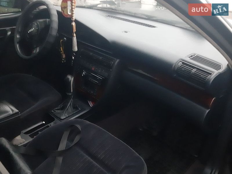Седан Audi A6 1997 в Полтаве