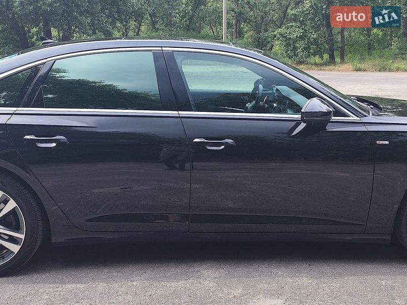 Седан Audi A6 2020 в Києві