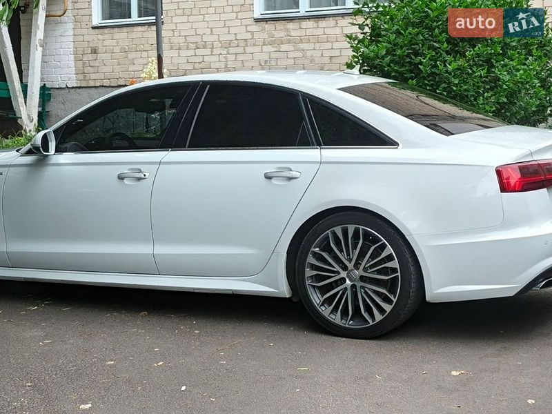 Седан Audi A6 2018 в Володимирі