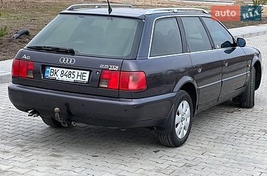 Универсал Audi A6 1996 в Ровно