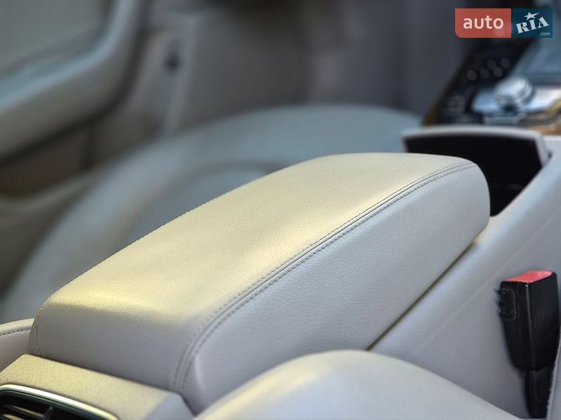 Седан Audi A6 2014 в Дрогобичі