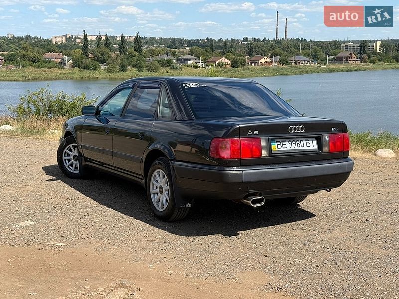 Седан Audi A6 1994 в Кривому Розі