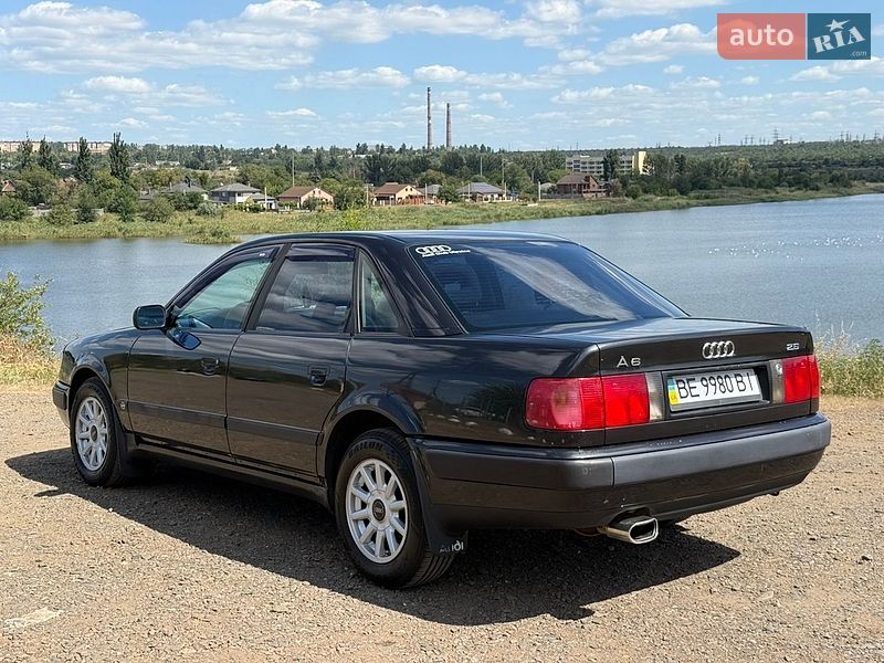 Седан Audi A6 1994 в Кривому Розі