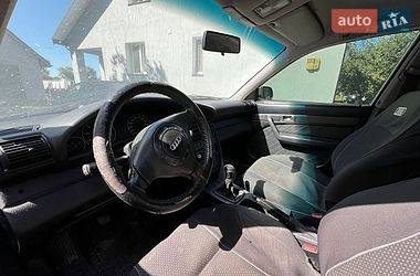 Седан Audi A6 1996 в Млиніві