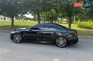 Седан Audi A6 2016 в Умані