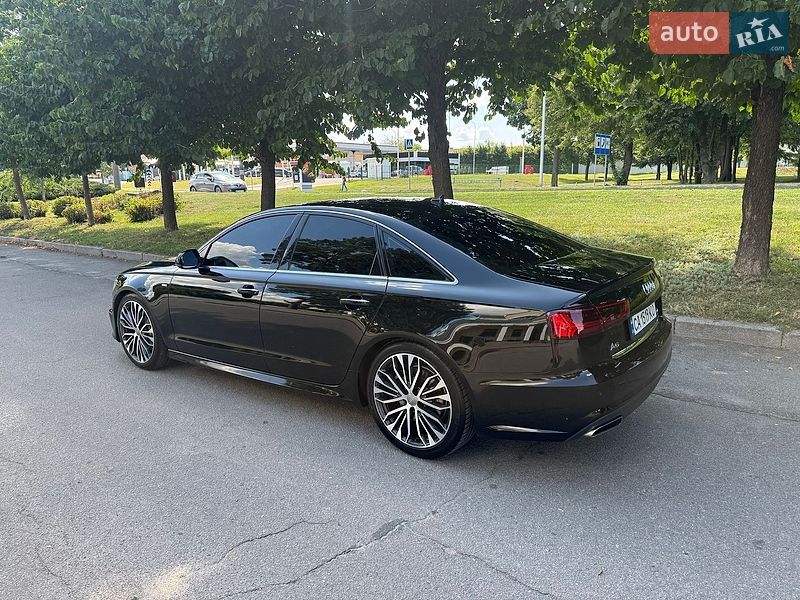 Седан Audi A6 2016 в Умані