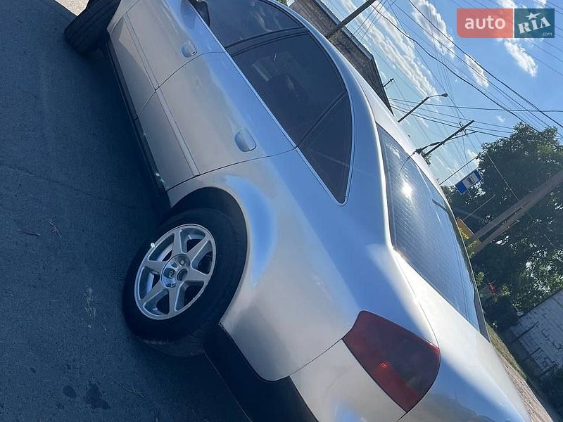 Седан Audi A6 1998 в Стрые