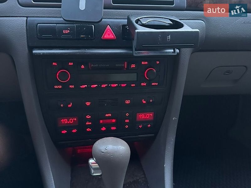 Универсал Audi A6 2003 в Львове