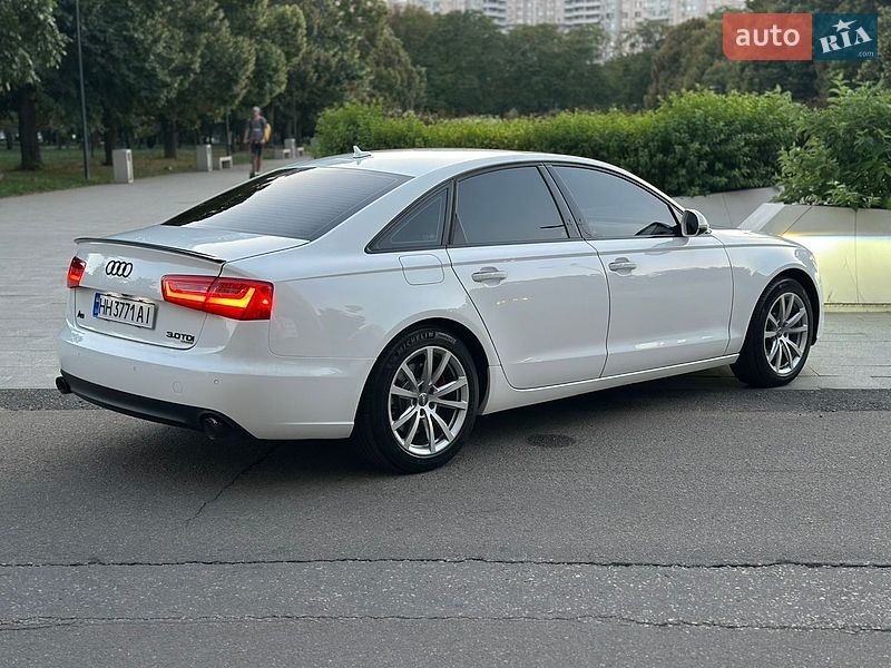 Седан Audi A6 2013 в Одессе