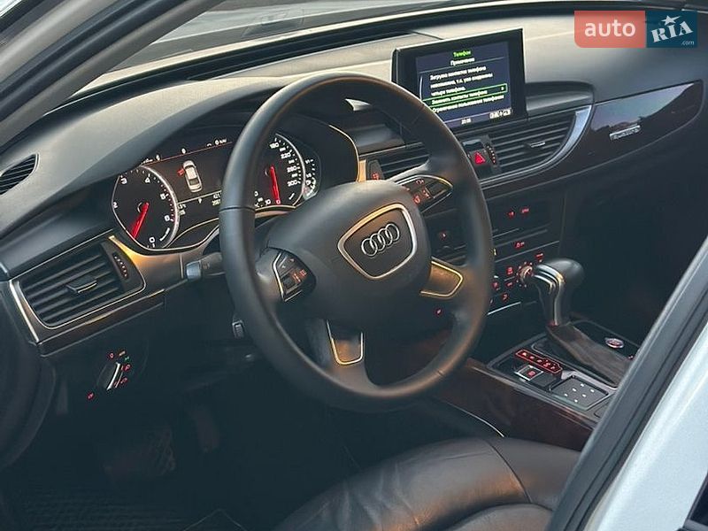 Седан Audi A6 2013 в Одессе