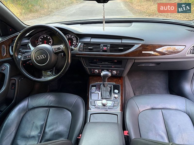 Седан Audi A6 2014 в Запорожье