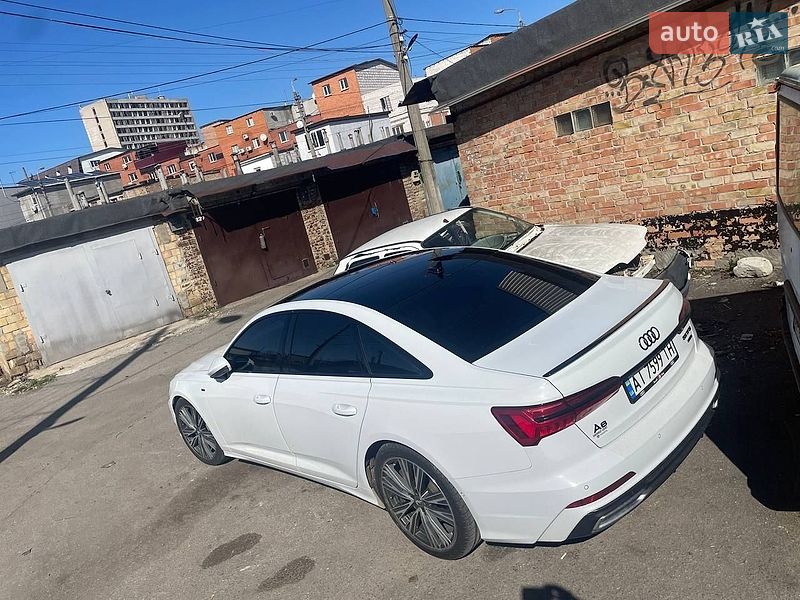 Седан Audi A6 2019 в Киеве