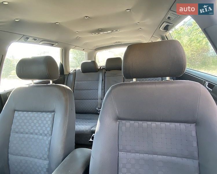Универсал Audi A6 2001 в Братском