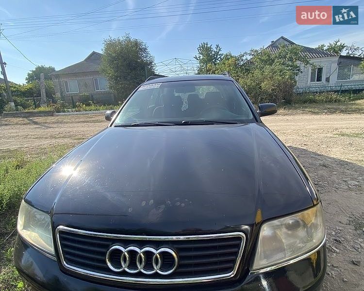 Универсал Audi A6 2001 в Братском