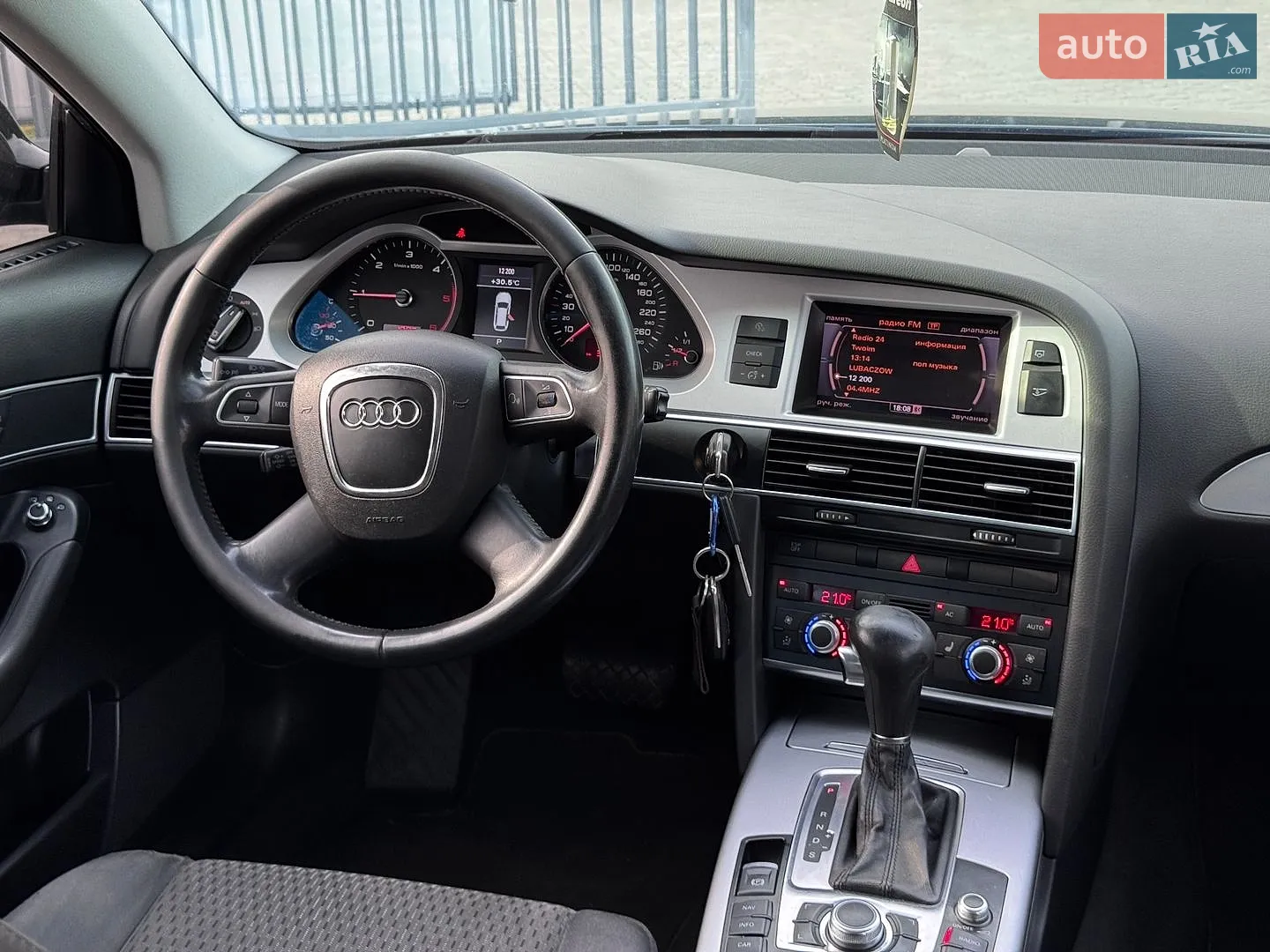 2011 Audi A6 - мініатюра 39