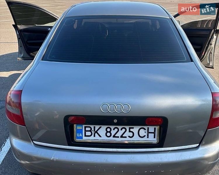 Седан Audi A6 2003 в Ровно