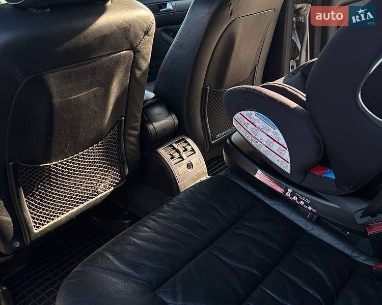 Седан Audi A6 2003 в Ровно