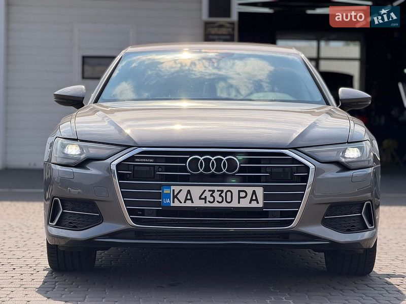 Седан Audi A6 2018 в Киеве