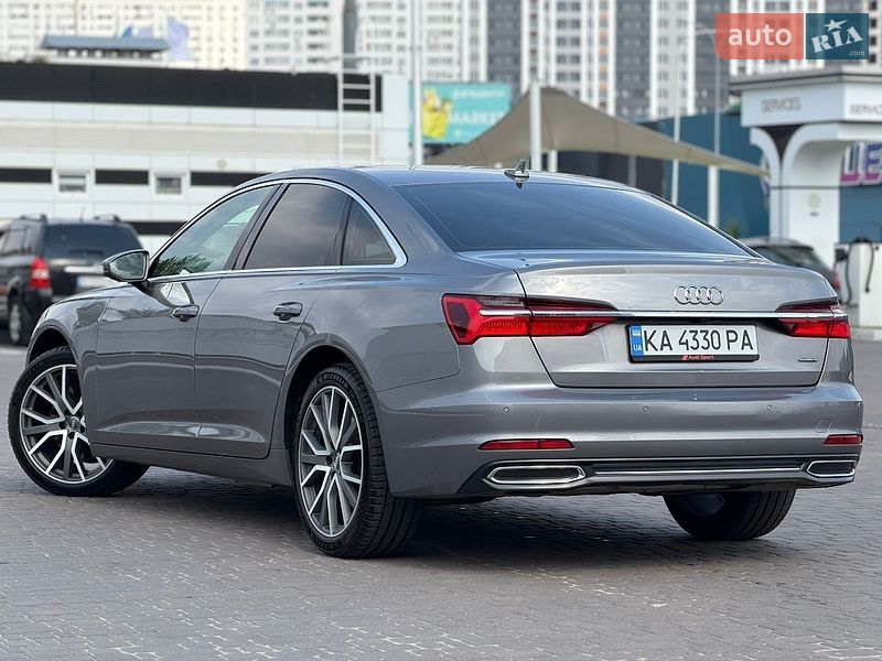 Седан Audi A6 2018 в Киеве